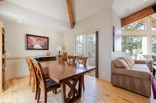 58010 Mulligan Ln, Sunriver, OR 97707 - Photo 13