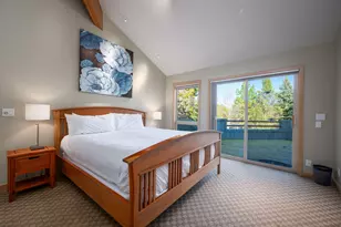 58010 Mulligan Ln, Sunriver, OR 97707 - Photo 21