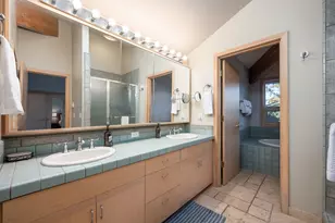 58010 Mulligan Ln, Sunriver, OR 97707 - Photo 23