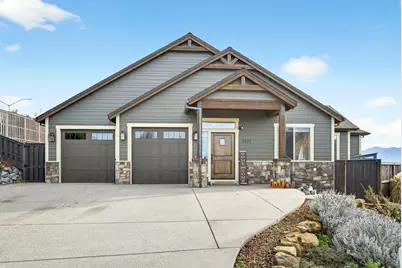 3691 Camina Drive, Medford, OR 97504 - Photo 1