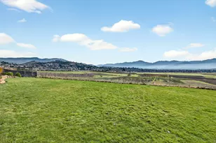 3691 Camina Dr, Medford, OR 97504 - Photo 63