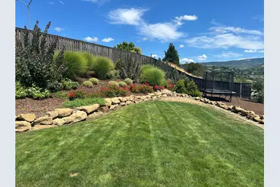 3691 Camina Drive, Medford, OR 97504 - Photo 47