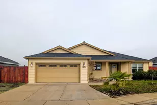 3973 Cole Dr, White City, OR 97503 - Photo 1