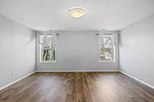 3036 Gary Dr, Medford, OR 97504 - Photo 13