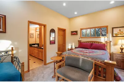 64742 Sylvan Loop, Bend, OR 97701 - Photo 19