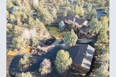 64742 Sylvan Loop, Bend, OR 97701 - Photo 7