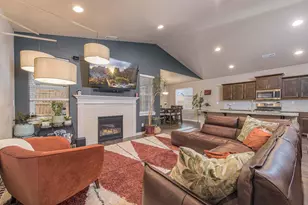 3812 SW Pumice Pl, Redmond, OR 97756 - Photo 9