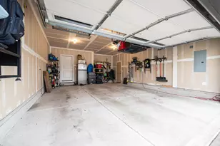 3812 SW Pumice Pl, Redmond, OR 97756 - Photo 33