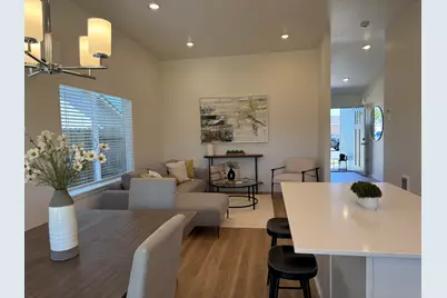 585 NE Arnold Street #176, Madras, OR 97741 - Photo 9