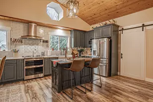 1027 Chevney Way, Shady Cove, OR 97539 - Photo 7