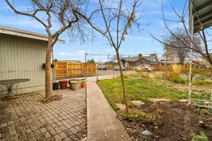 533 NW 7th St, Redmond, OR 97756 - Photo 31