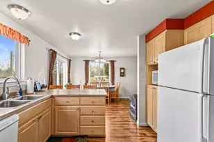 1250 Diamond St, Medford, OR 97501 - Photo 11