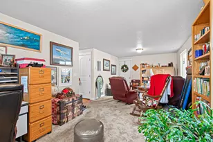 1250 Diamond St, Medford, OR 97501 - Photo 17