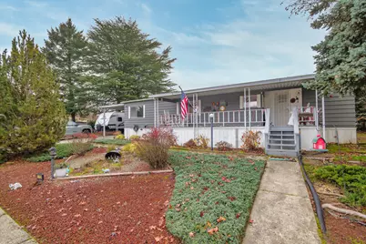 1113 Lee Roze Lane, Grants Pass, OR 97527 - Photo 3