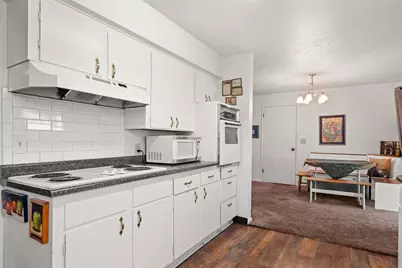 2009 Grandview Avenue, Medford, OR 97504 - Photo 7