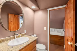 827 Tyler Creek Rd, Ashland, OR 97520 - Photo 23