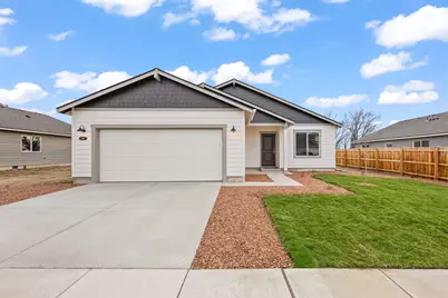 443 NW Monte Vista Avenue #120, Madras, OR 97741 - Photo 3