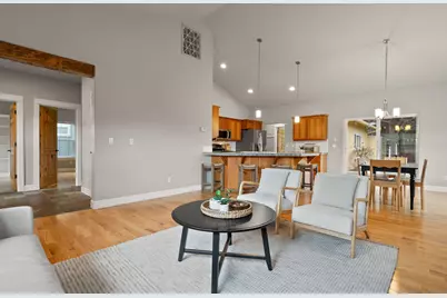 20292 Halfway Road, Bend, OR 97703 - Photo 9