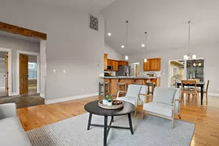 20292 Halfway Rd, Bend, OR 97703 - Photo 9