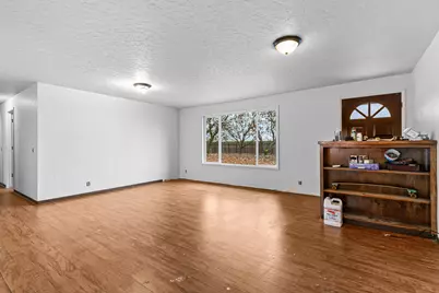 100 Minthorne Road, Rogue River, OR 97537 - Photo 25