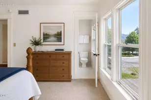 451 N Main St, Ashland, OR 97520 - Photo 39
