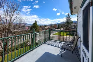 451 N Main St, Ashland, OR 97520 - Photo 23