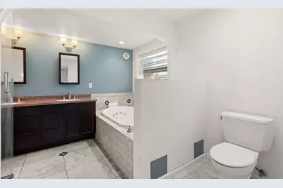 907 Comet Avenue, Central Point, OR 97502 - Photo 23