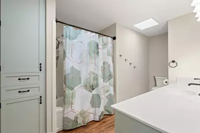 907 Comet Avenue, Central Point, OR 97502 - Photo 19