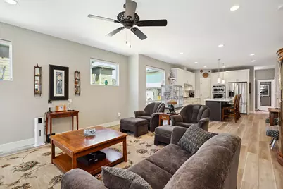 1250 29th Street, Hood River, OR 97031 - Photo 13