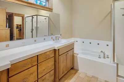 61363 Wild Rapids Drive, Bend, OR 97702 - Photo 19