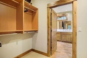 61363 Wild Rapids Dr, Bend, OR 97702 - Photo 25