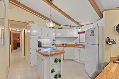 109 Waverly Drive, Grants Pass, OR 97526 - Photo 9