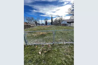 Vine Avenue #497,498, Klamath Falls, OR 97601 - Photo 3