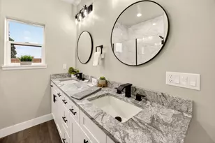 3129 Monaco Ct, Medford, OR 97504 - Photo 29