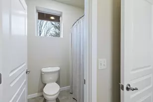 1281 Highland View Loop, Redmond, OR 97756 - Photo 29