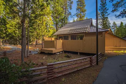 17611 Cluster Cabin Lane #36, Sunriver, OR 97707 - Photo 27