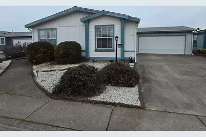 555 Freeman Road #254, Central Point, OR 97502 - Photo 1