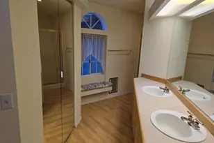 555 Freeman Rd, Central Point, OR 97502 - Photo 13