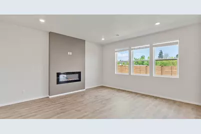 20596 Button Brush Avenue, Bend, OR 97702 - Photo 3