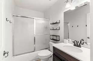 450 Midway Rd, Medford, OR 97501 - Photo 19