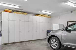 19745 Mt Bachelor Ct, Bend, OR 97702 - Photo 45