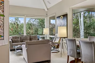 19745 Mt Bachelor Ct, Bend, OR 97702 - Photo 11