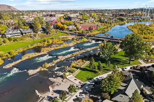 827 NW Delaware Ave, Bend, OR 97703 - Photo 37