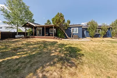 604 NE Shoshone Drive, Redmond, OR 97756 - Photo 3
