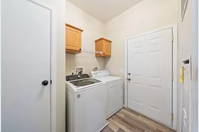 604 NE Shoshone Drive, Redmond, OR 97756 - Photo 31