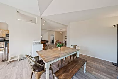 604 NE Shoshone Drive, Redmond, OR 97756 - Photo 17