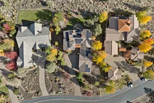 65870 Pronghorn Estates Dr, Bend, OR 97701 - Photo 7