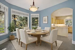 3025 NW Fairway Heights Dr, Bend, OR 97703 - Photo 3