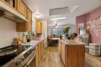 4794 Foothill Boulevard, Rogue River, OR 97537 - Photo 11