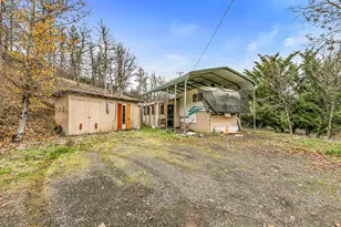 5885 Crowfoot Rd, Trail, OR 97541 - Photo 27